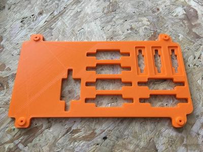 Monsterlabo - The First - Modified back panel - USB-C 