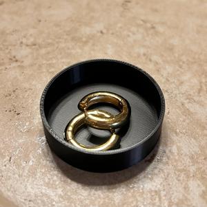 Ring holder