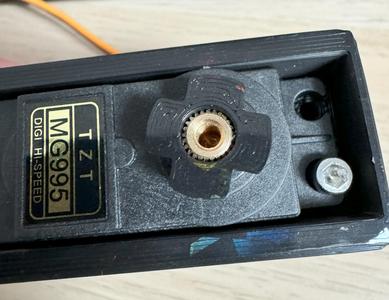 Servo horn