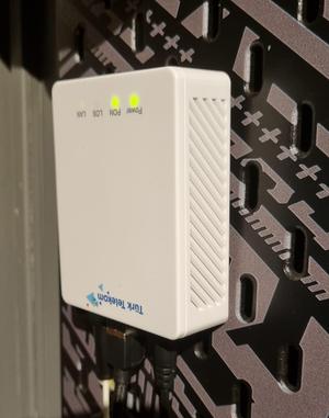 ZTE  ZXHN F601 SKADIS MOUNT