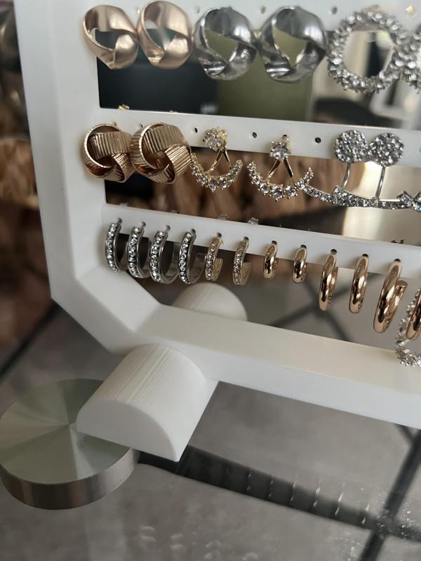 Earring holder