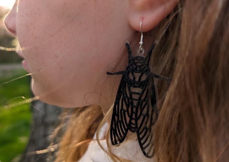 Cicada invasion earrings - easy 2-color printing with filament change, entomology pendant, jewelry