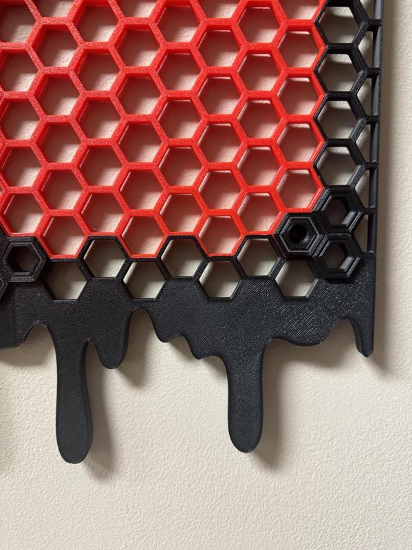 Drippy border corners