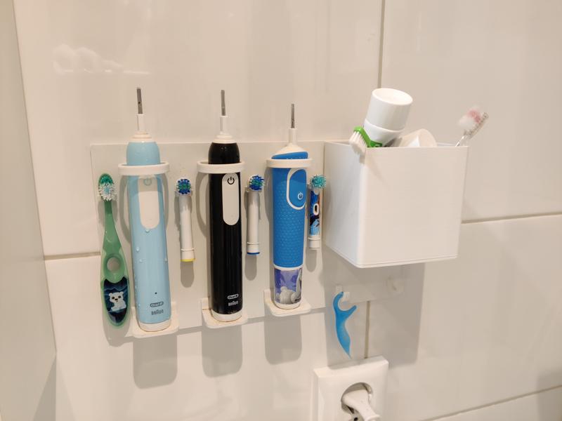 Electric toothbrush storage