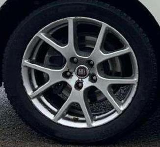 Fiat Freemont / Dodge Journey wheel hubcap
