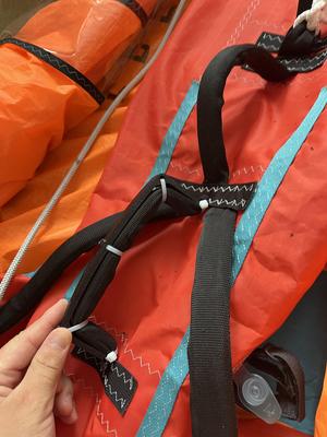 Ridgid handle for freewing airush