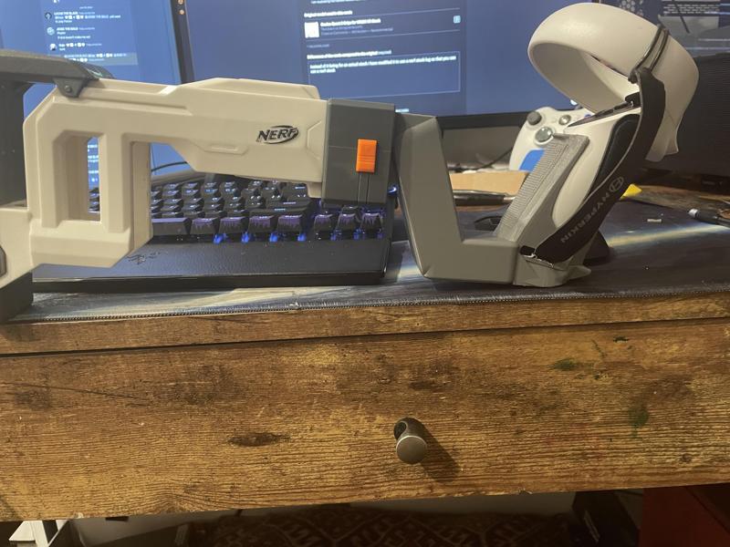 Quest 2 Nerf Stock Lug