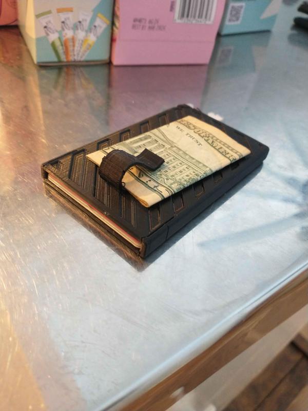 Pop-up wallet+ cash clip.