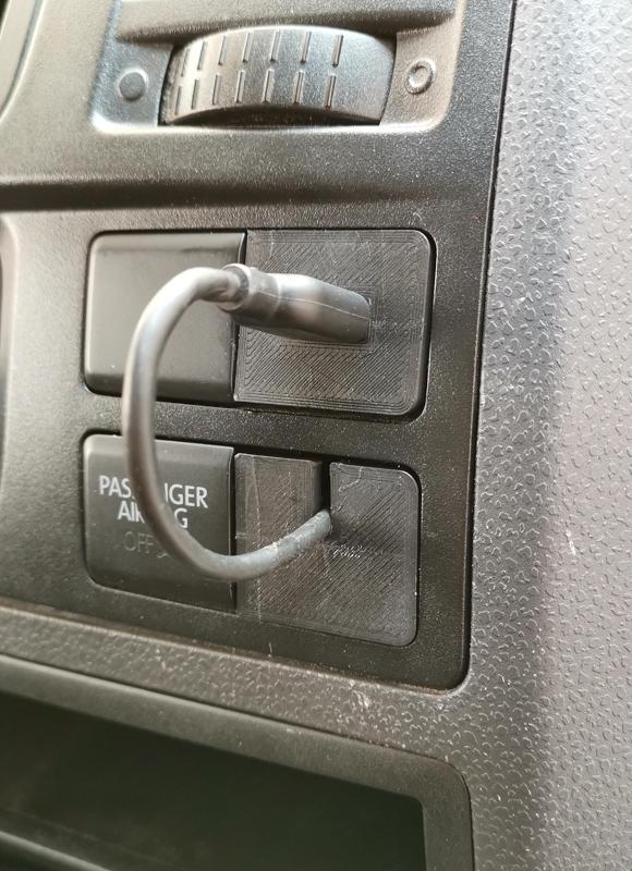 Blindplug / USB-charger-blindplug / cable-outlet-blindplug for VW Transporter T5 (and probably T6)