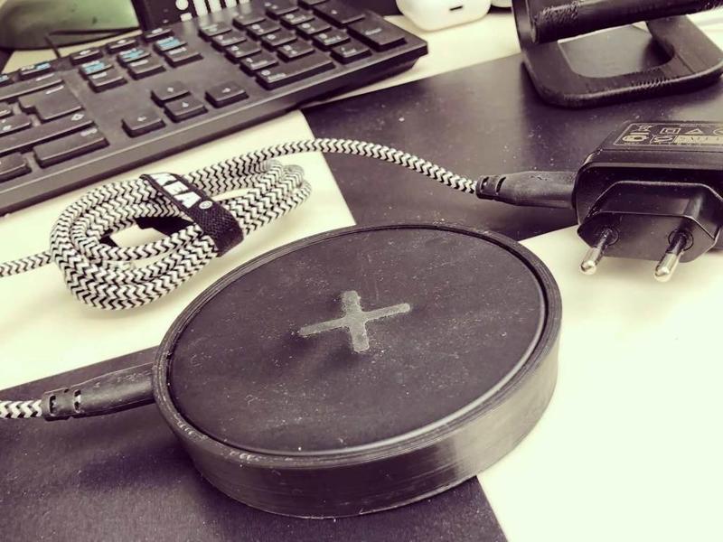 Minimal QI Wireless Charging Dock IKEA LIVBOJ extended base