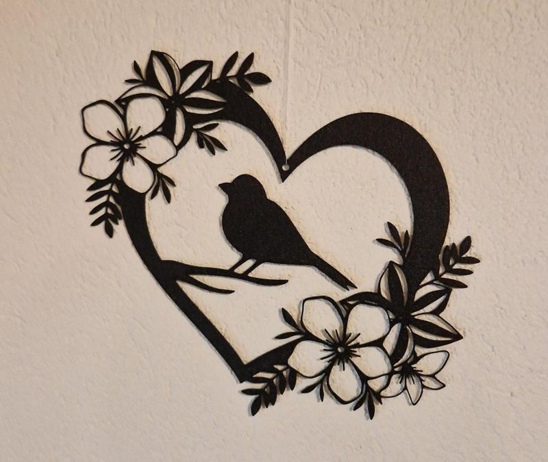 Wall Art & Decor: Bird in a Heart with Flowers