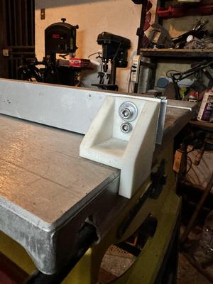 Refuerzo guia sierra de banco Stanley