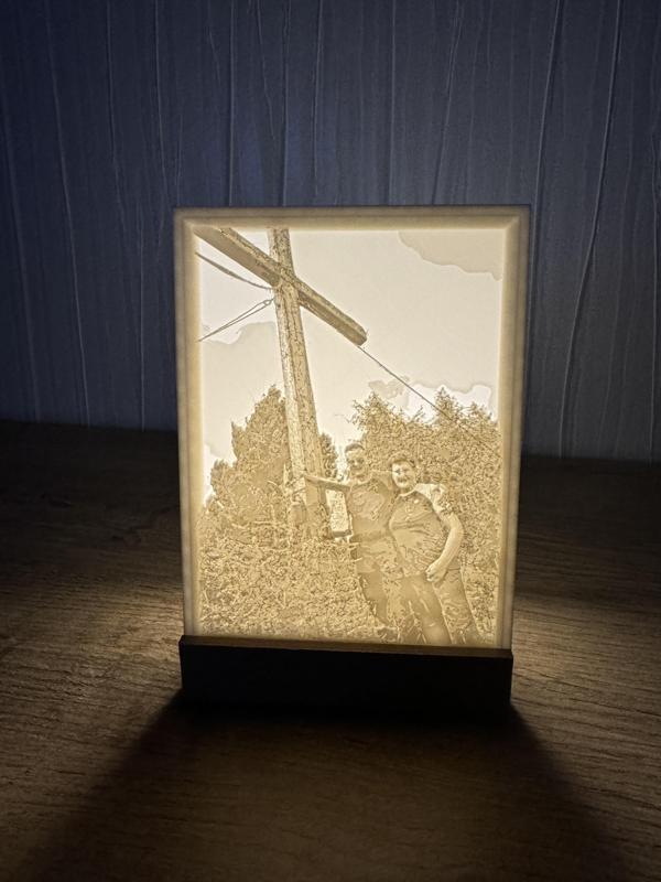 Lithophane-Puck-Holder-85cm