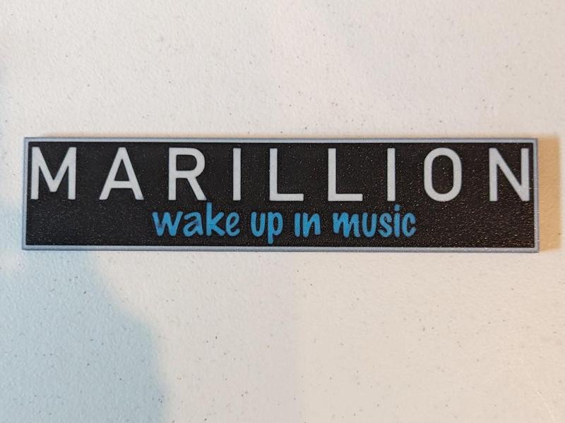 Marillion - Wake Up In Music