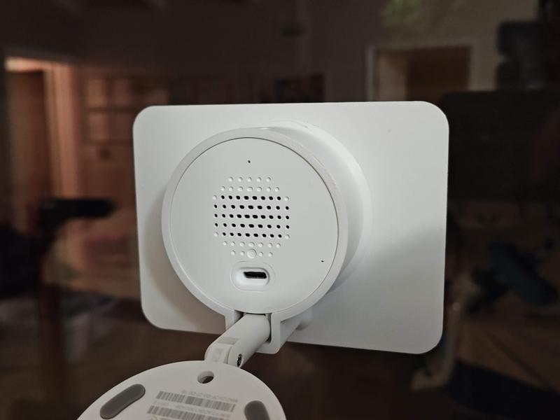 TP-Link Tapo C120 Window Mount