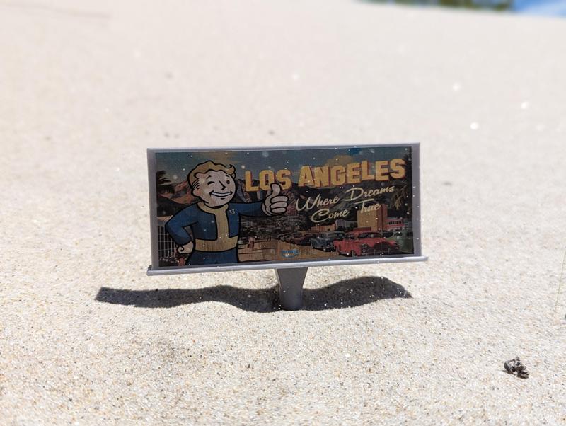 Scale Billboard Prop