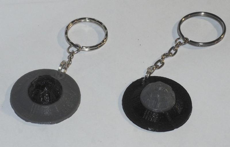 UFO and alien keychains