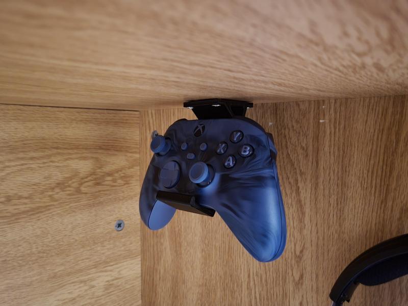 Controller holder under desk (Xbox series X|S)