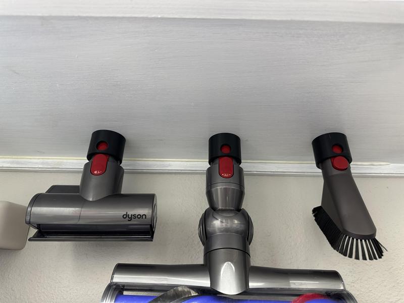 Dyson Accessory Undermount V8 etc.