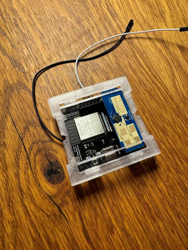 Everything Pressence Lite Busch Jaeger Mount