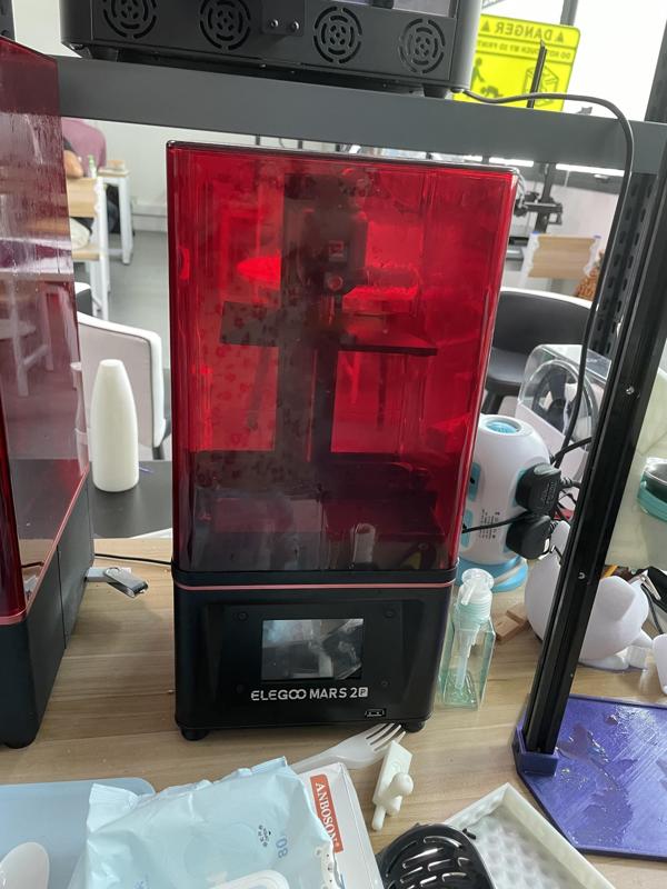 Resin Tank Holder (universal)