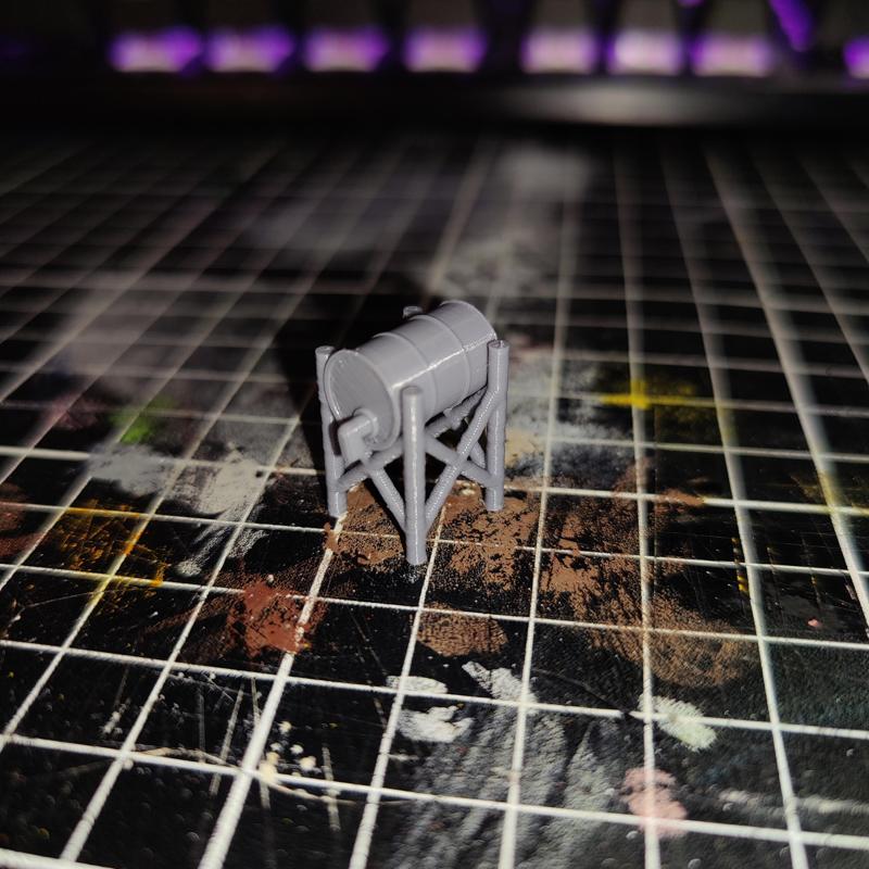 1:64 Garage Oil Barrel Dispenser