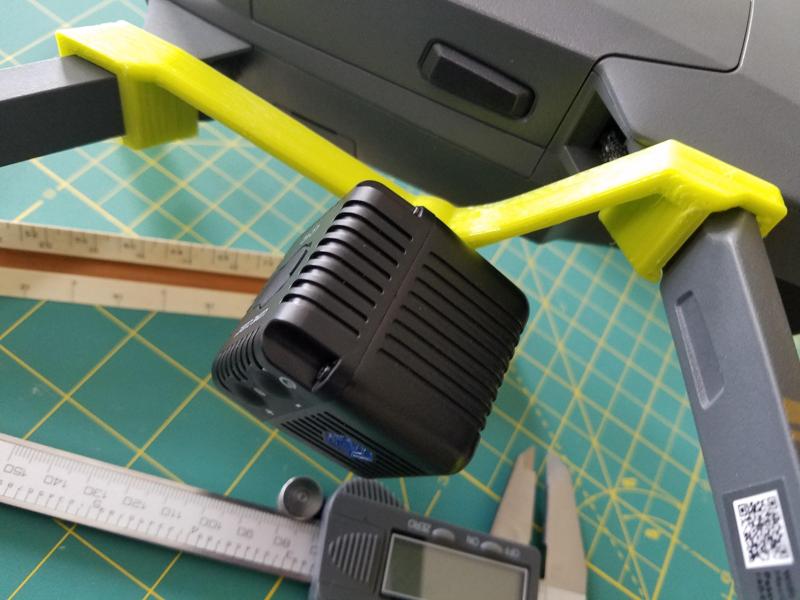 accessory mount for Mavic Pro