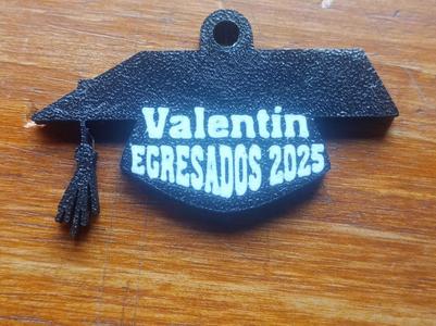 2025 Graduates Mortarboard Keychain