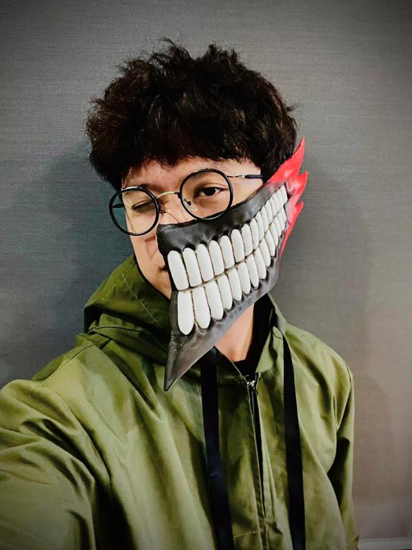 Okarun Destroyed Mask - Dandadan  Anime Cosplay