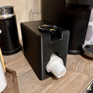 Reusable K-Cup & Filter Holder with Magnetic Lid