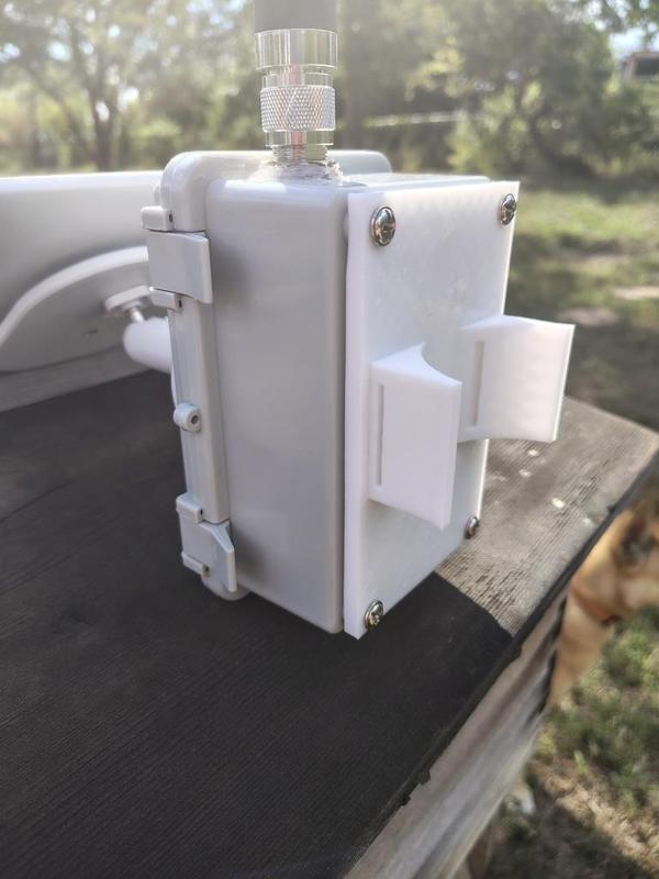 150x100 Junction Box Pole Mount