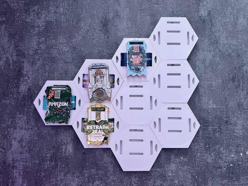 Threaded Honeycomb Medal Wall Hanger