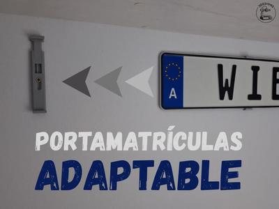 Portamatrículas adaptable para pared.
