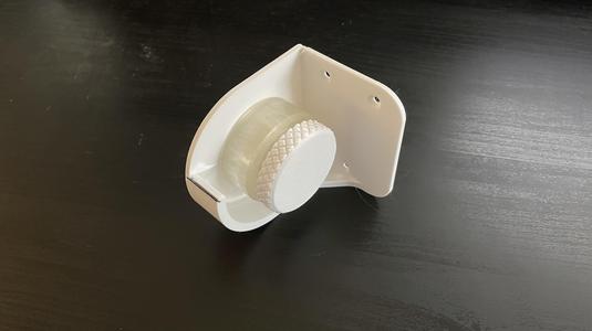 Tape dispenser