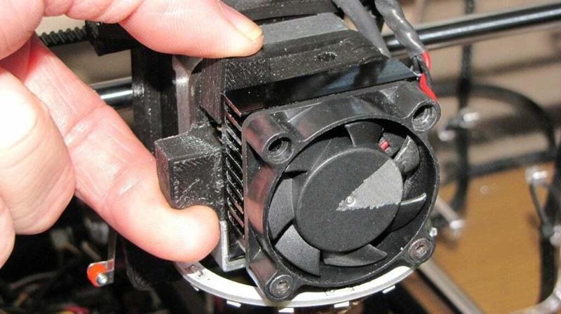 Extruder for FolgerTech Prusa i3 (v-groove bearing and flat feeder)