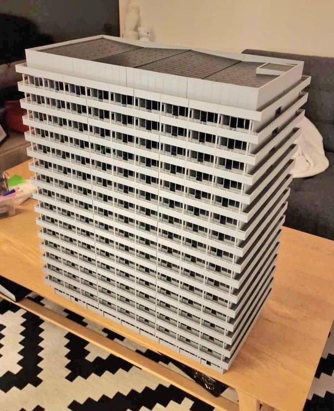 Peder Lykkes vej 61 - multi-story building 1:87
