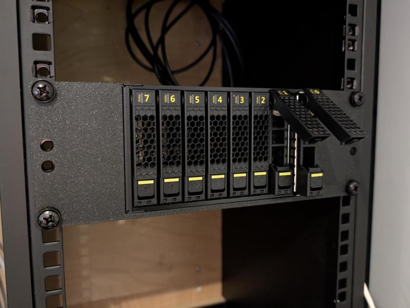 Dual 5.25 inch bay to 10 inch rackmount