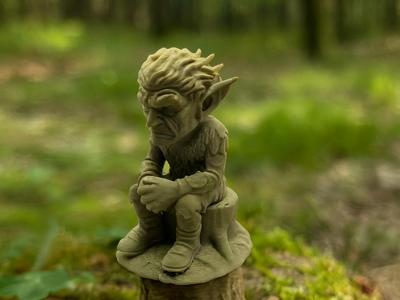 Thoughtful Forest Dweller Goblin Gnome
