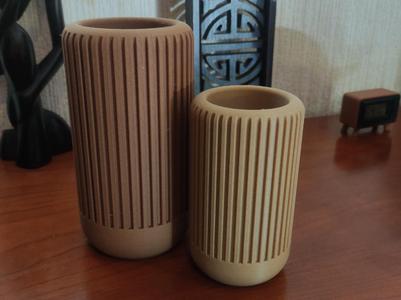Striped Vase 01