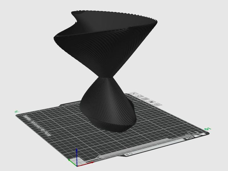 Twisted Hourglass Vase 002