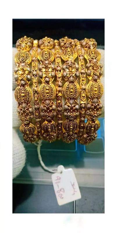 Complete bangle design for Women