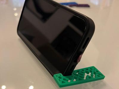 Pattern phone stand keychain