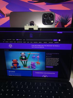 iphone - phone holder for macbook