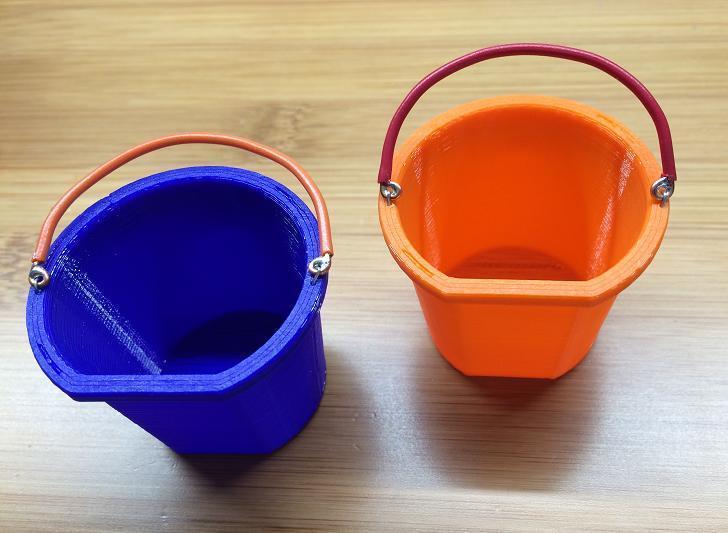Horse Bucket 1:9 scale