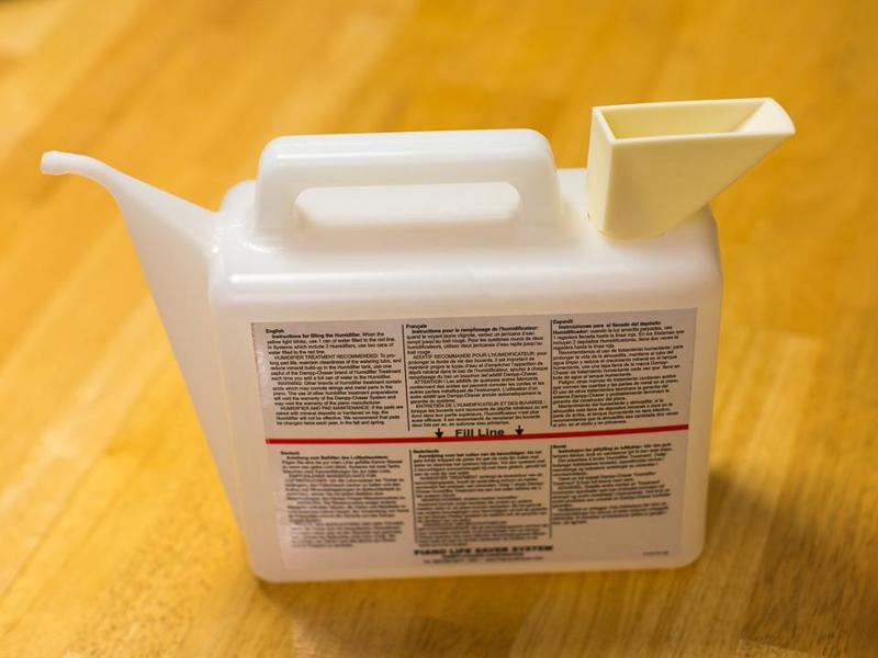 Dampp-Chaser Watering Can Funnel