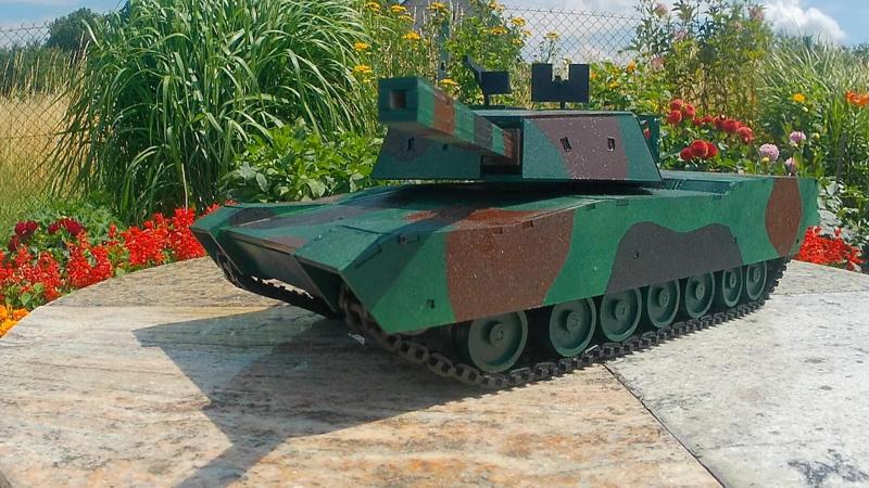 M1 Abrams plywood RC tank