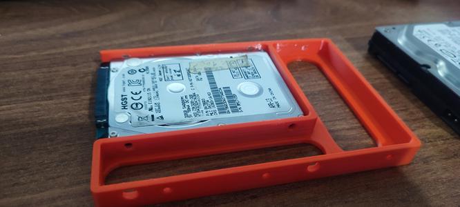 SATA 2.5 to SATA 3.5 Hard Disk Drive Adapter