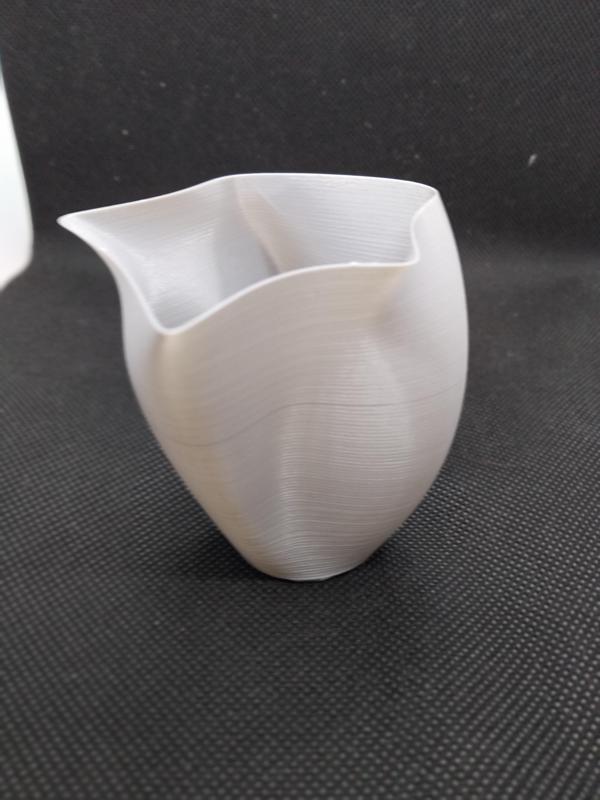 Design Vase By Redorstone