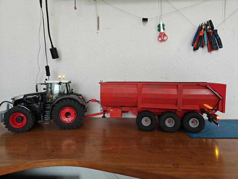 Krampe BigBody 800 1/14 3 axle