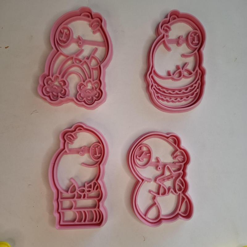 cookie cutter capibara back to school